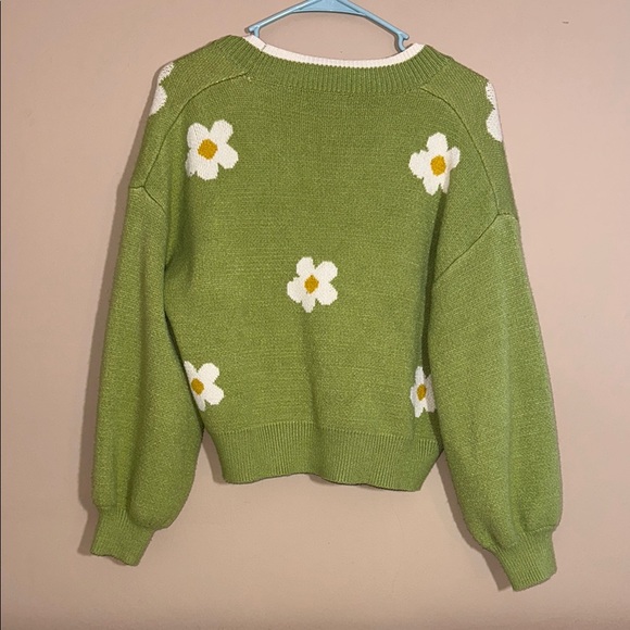 In Loom Green Floral Daisy Button Up Cardigan Sweater Size Small - Picture 7 of 10